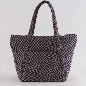 Baggu cloud bag in indigo trippy checker